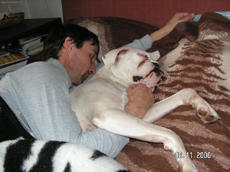 Foto: n� mil��ek